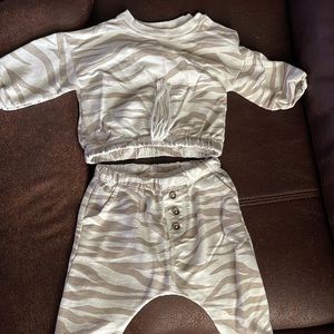 Zebra Jessica Simpson set